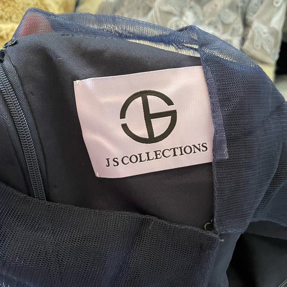 JJ’s house mother of the bride navy and white dress - Picture 5 of 7